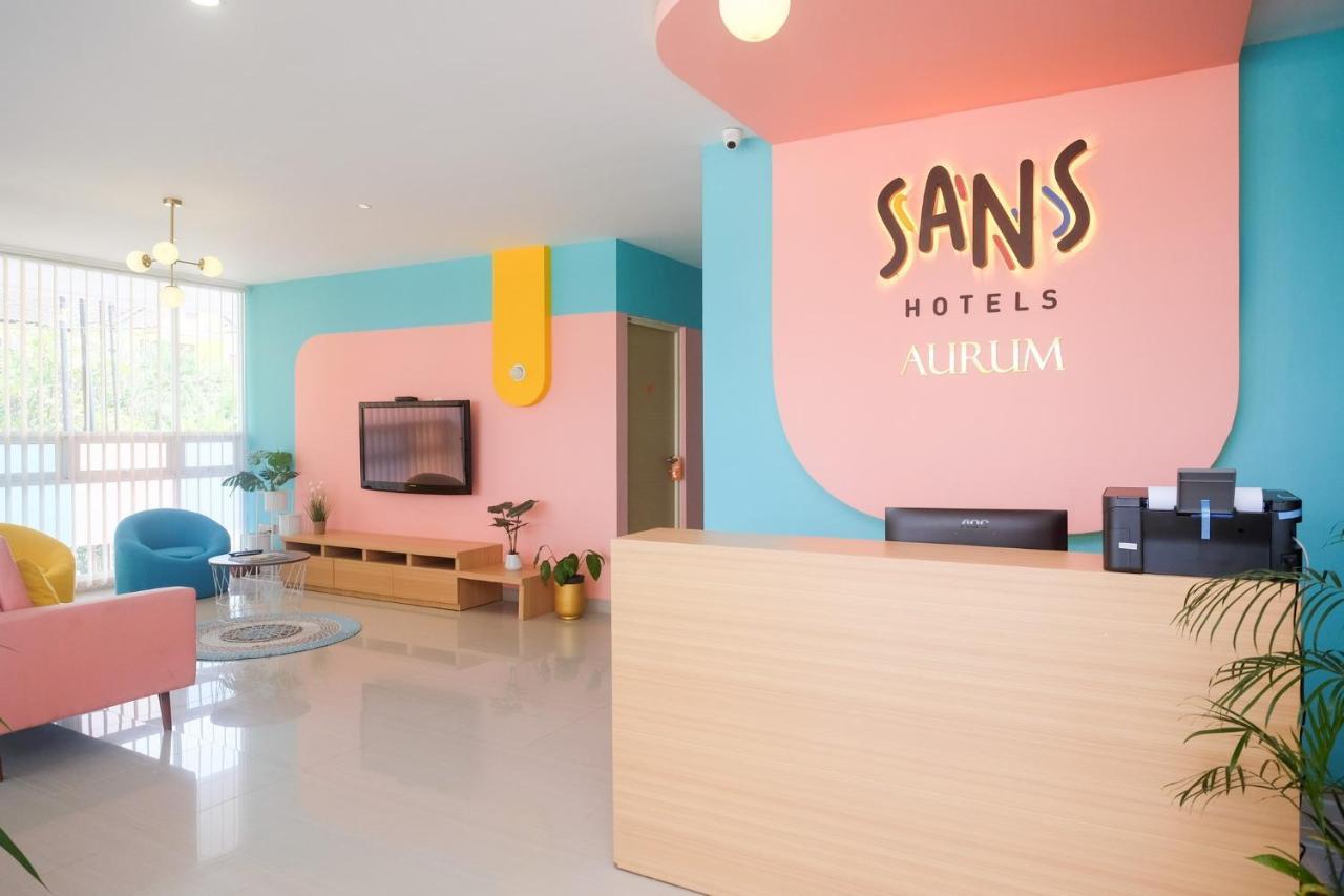 Sans Hotel Aurum Majapahit Semarang Exteriör bild